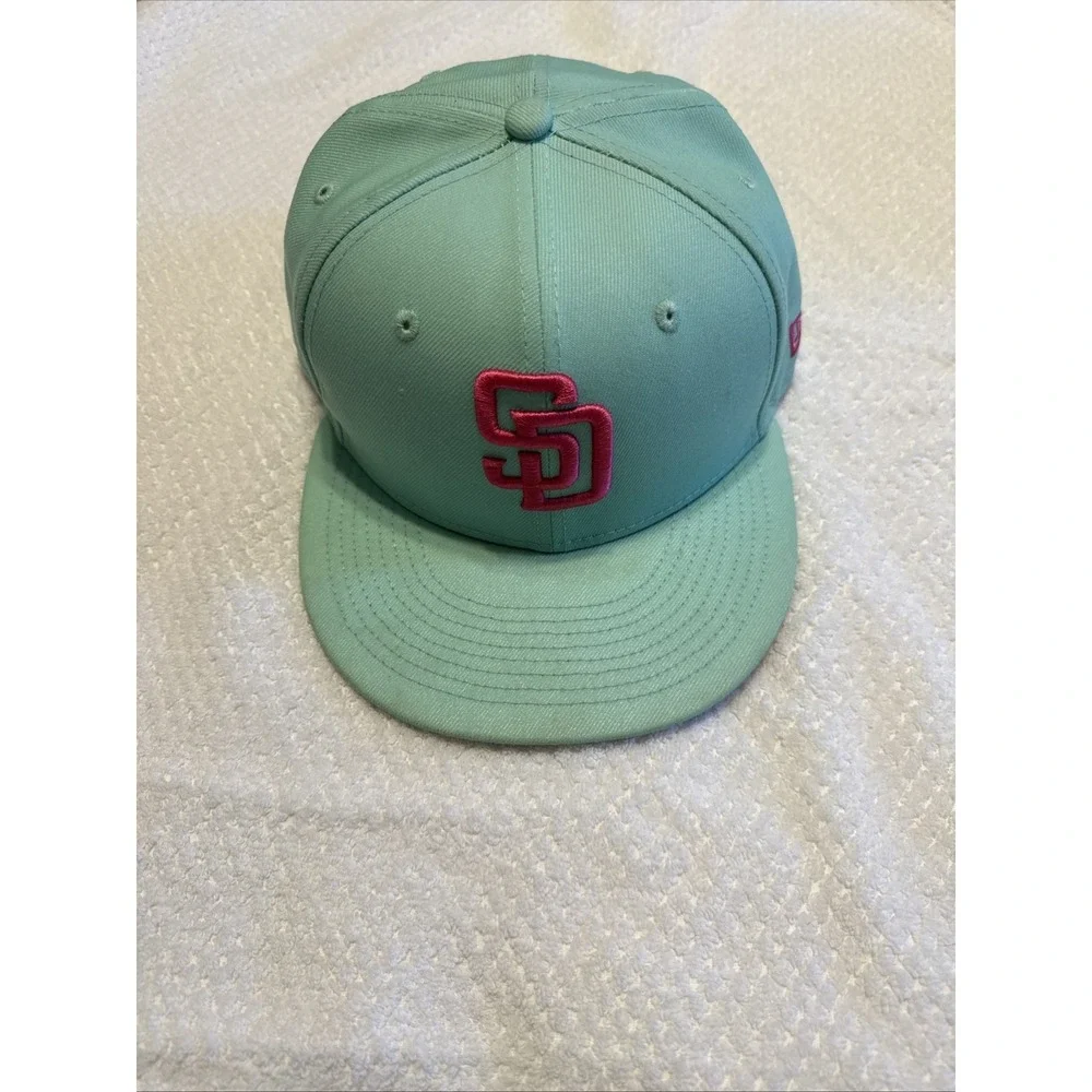 New Era San Diego Padres 59FIFTY Fitted Cap Light Green Pink Size 7 1/4